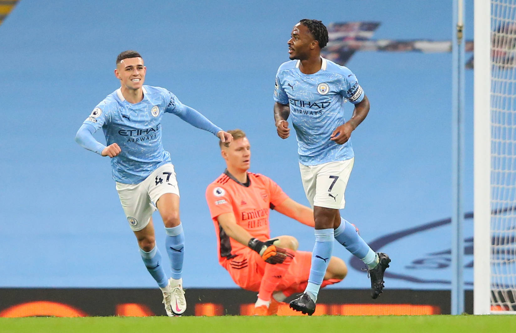 因此各种充 因此各种充